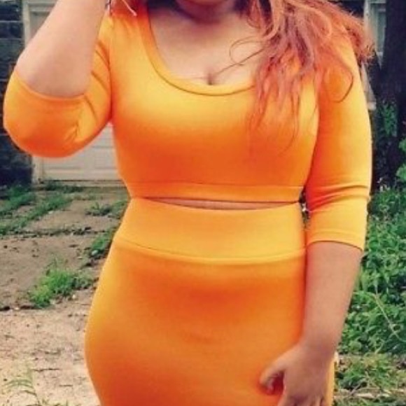 Two piece skirt and top wow couture world of women - Picture 2 of 8